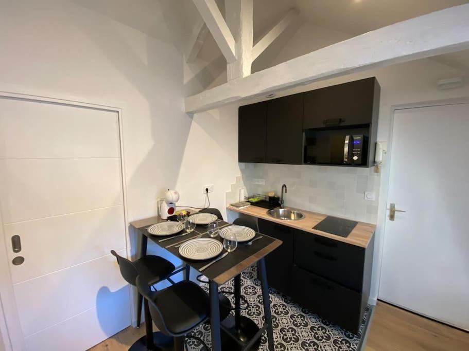 Appartement - Le Cocon Remois Reims Ngoại thất bức ảnh